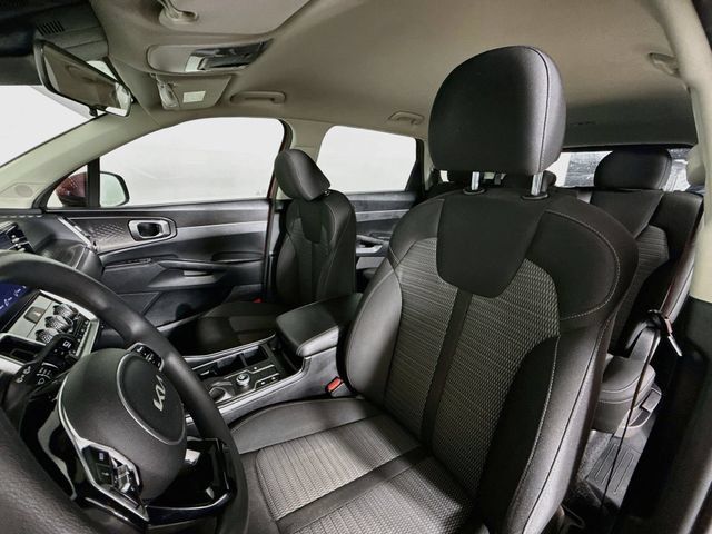 Used 2022 Kia Sorento LX FWD image 24