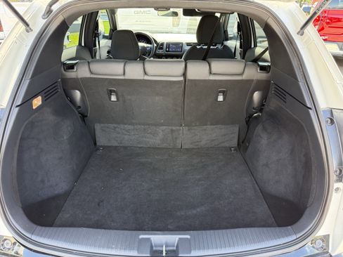 Used 2020 Honda HR-V Sport image 29