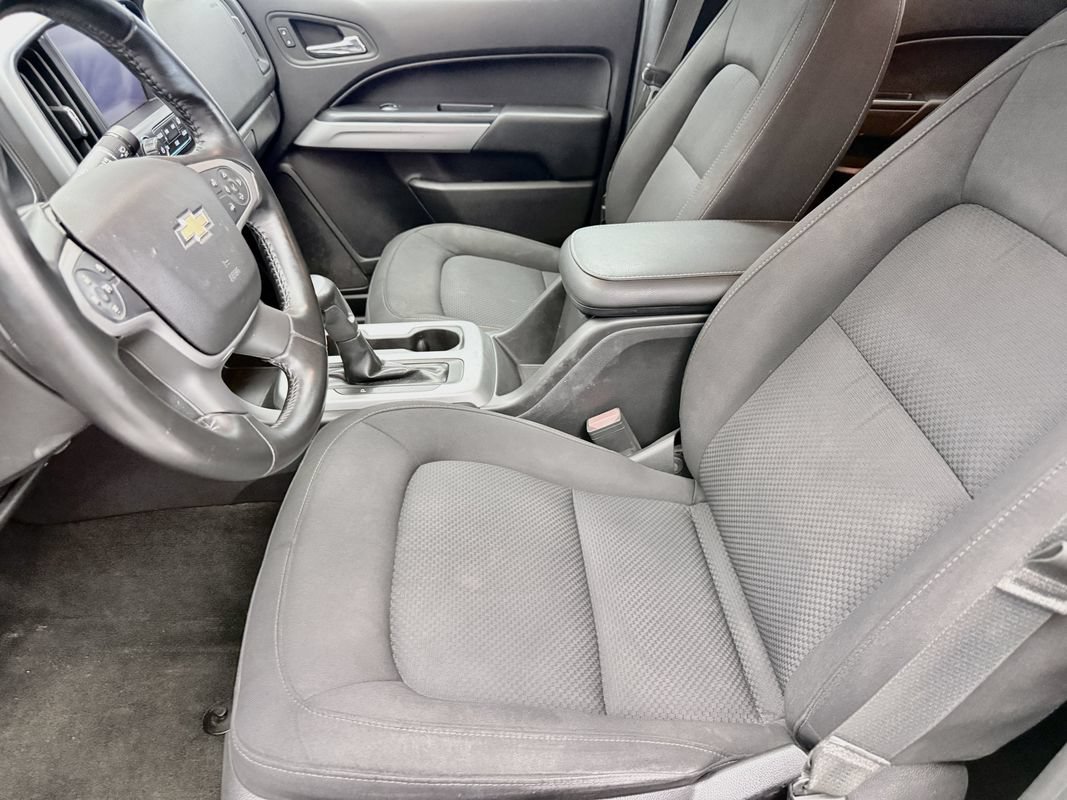Used 2017 Chevrolet Colorado LT w/ LT Convenience Package AWD/4WD image 10