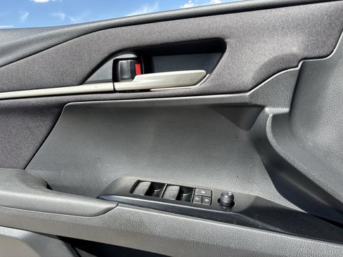 Used 2025 Toyota Camry LE FWD image 19