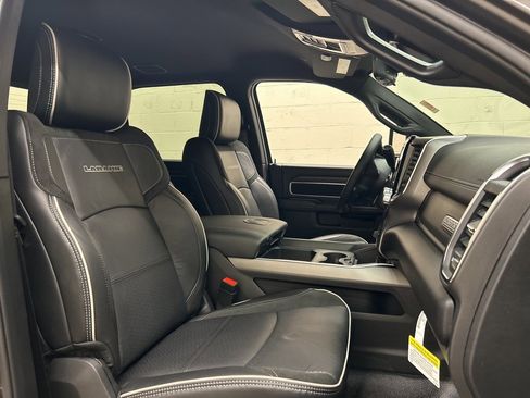 New 2026 RAM 4500 Tradesman w/ Laramie Trim Package image 10