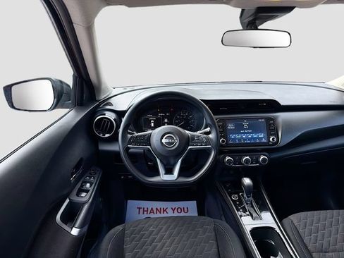 Used 2023 Nissan Kicks SV FWD image 16