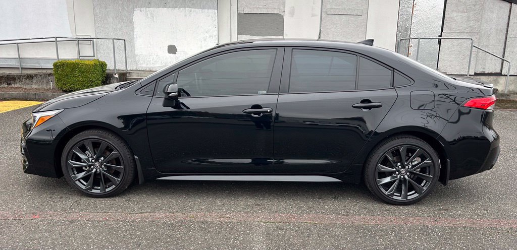 Certified 2026 Toyota Corolla SE w/ SE Package FWD image 8