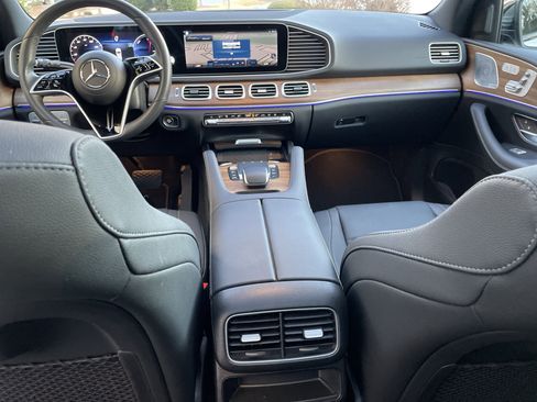 Certified 2025 Mercedes-Benz GLE 450e 4MATIC image 25