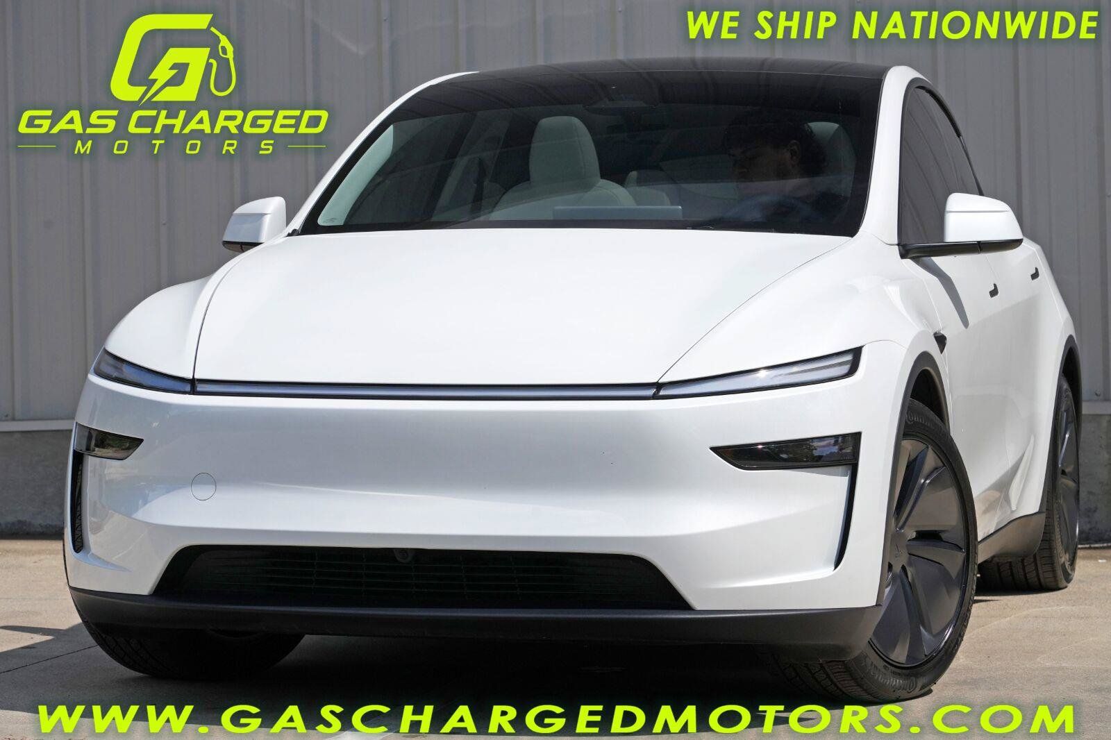 Used 2026 Tesla Model Y Long Range AWD/4WD image 1