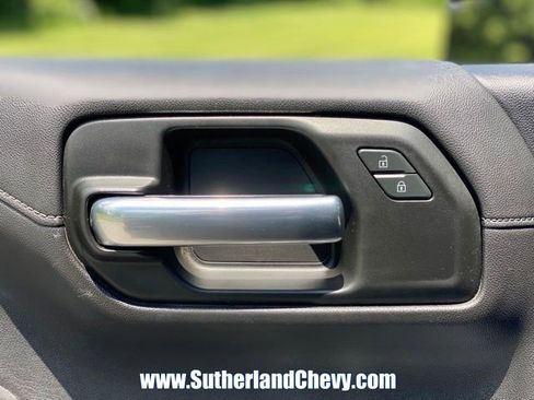 Used 2019 Chevrolet Silverado 1500 LT w/ All-Star Edition AWD/4WD image 18