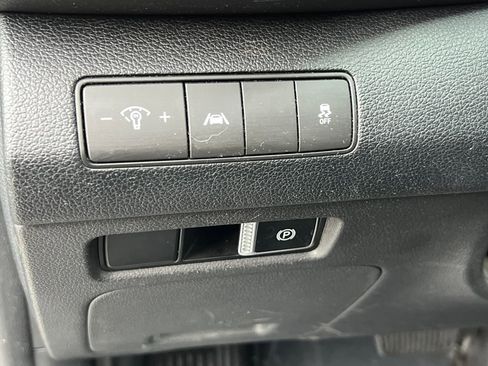 Used 2022 Hyundai Santa Fe SEL image 16
