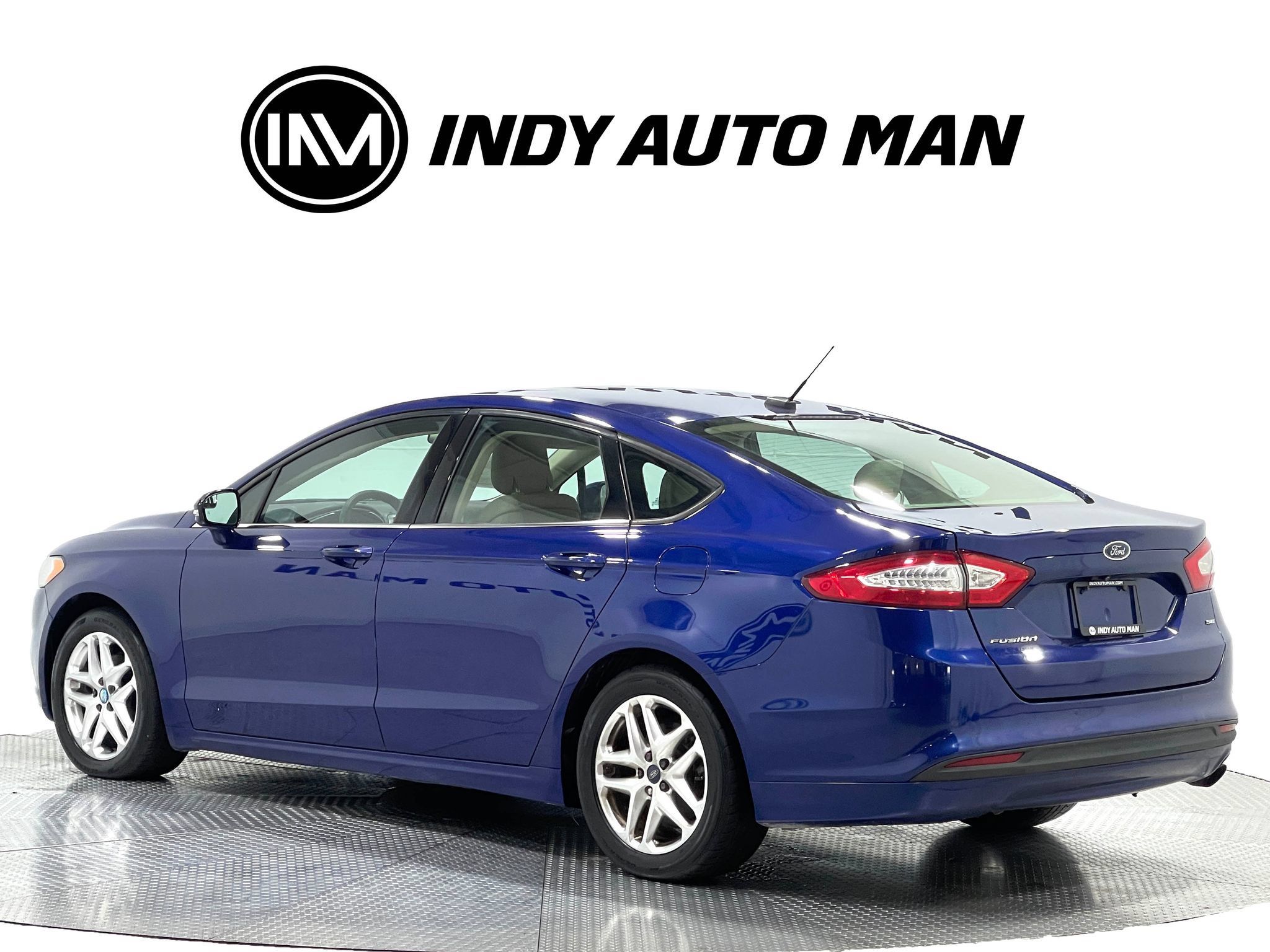 Used 2013 Ford Fusion SE FWD image 6