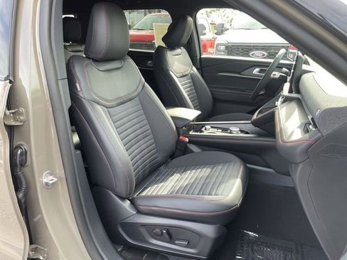 New 2026 Ford Explorer ST-Line AWD/4WD image 21
