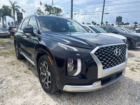 Used 2021 Hyundai Palisade Calligraphy FWD image 3