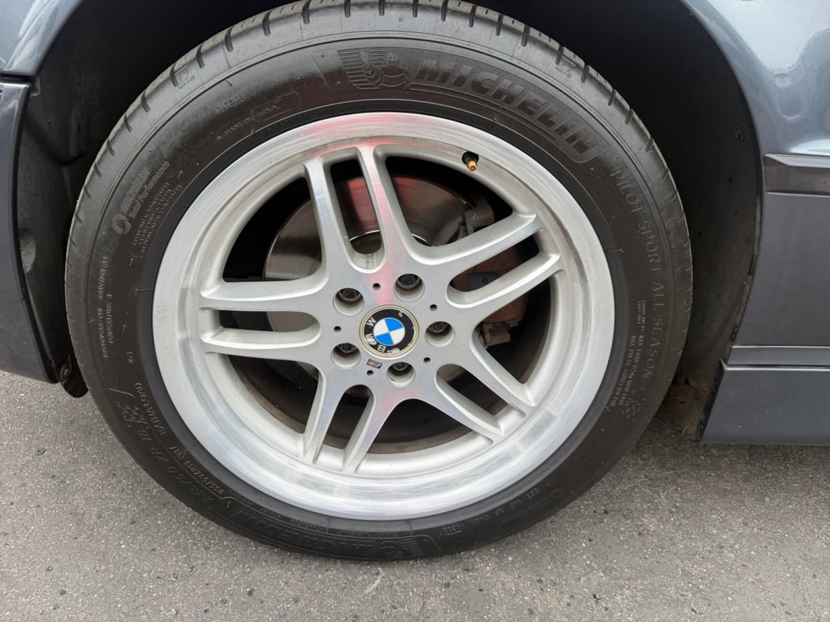 Used 2001 BMW 740iL RWD image 22