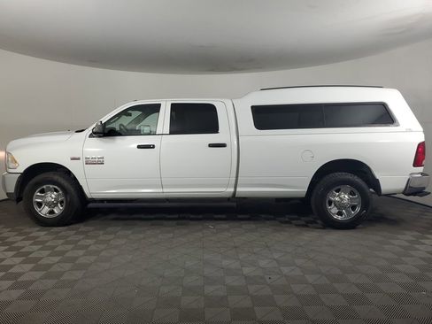 Used 2017 RAM 2500 Tradesman w/ Chrome Appearance Group image 7