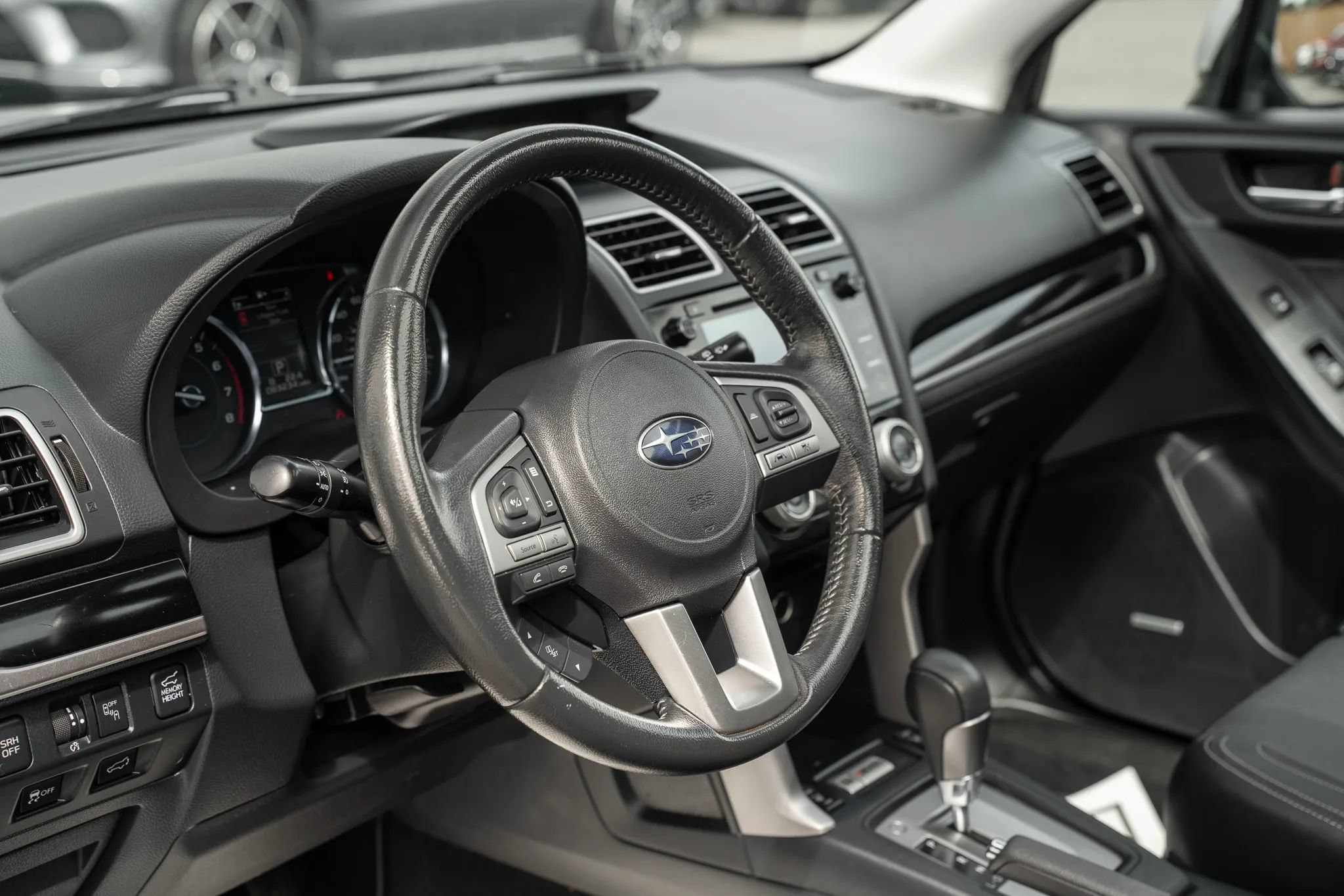 Used 2018 Subaru Forester 2.5i Limited AWD/4WD image 14