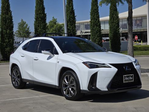 Used 2023 Lexus UX 250h F Sport FWD image 7
