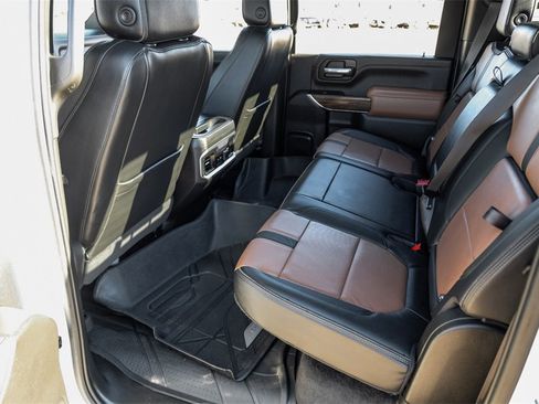 Used 2022 Chevrolet Silverado 2500 High Country w/ Safety Package II image 42