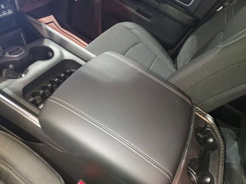New 2026 RAM 2500 Big Horn AWD/4WD image 27