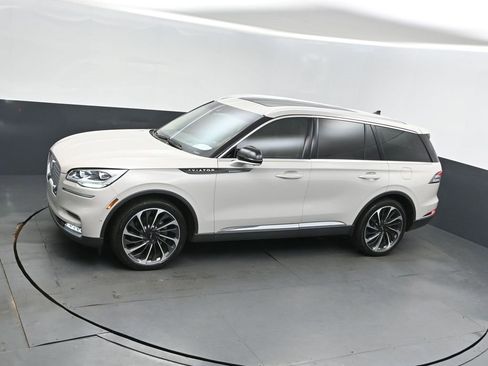 Used 2023 Lincoln Aviator Reserve w/ Equipment Group 201A image 35