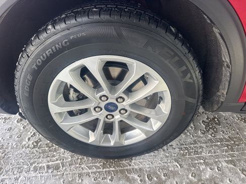 Certified 2022 Ford Escape SE w/ Convenience Package image 17