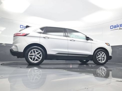 Used 2021 Ford Edge SEL AWD/4WD image 44