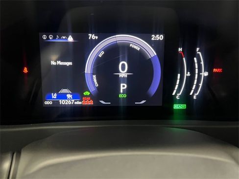 Certified 2025 Lexus UX 300h FWD image 17