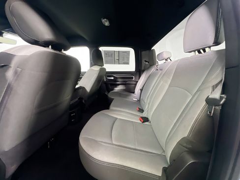 Used 2024 RAM 3500 Big Horn image 29