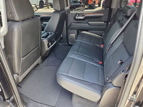 Used 2024 GMC Sierra 1500 Denali w/ Denali Reserve Package AWD/4WD image 9