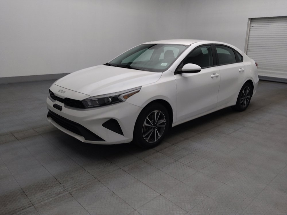 Used 2023 Kia Forte LXS FWD image 2