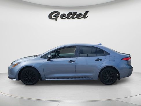 Certified 2025 Toyota Corolla LE FWD image 8