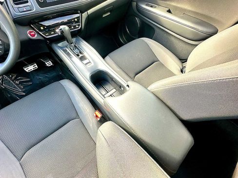 Used 2021 Honda HR-V EX image 22