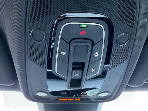 Used 2022 Audi RS 7 Sportback image 25