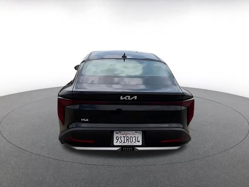 Used 2025 Kia K4 FWD image 12