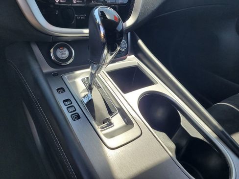 Used 2020 Nissan Murano SV FWD image 20