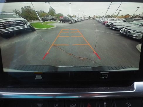 Used 2024 Chevrolet Silverado 2500 LT image 12