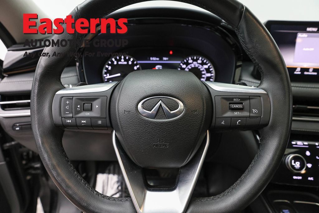 Used 2023 INFINITI QX60 Pure AWD/4WD image 12