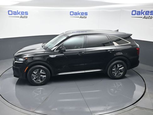 Certified 2021 Kia Sorento S image 51