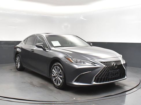 Used 2024 Lexus ES 350 image 9