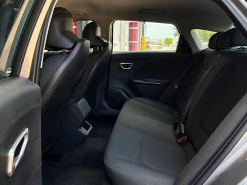 Used 2026 Kia K4 FWD image 11