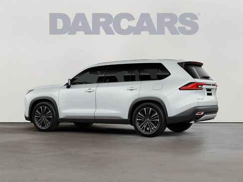 New 2026 Toyota Grand Highlander AWD Hybrid image 3