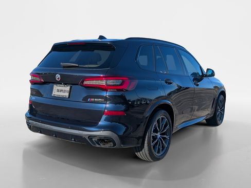 Used 2023 BMW X5 M50i w/ Executive Package image 6