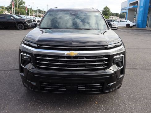 New 2026 Chevrolet Traverse High Country AWD/4WD image 32