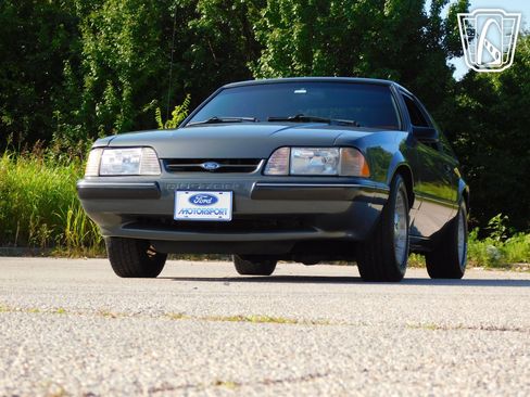 Used 1987 Ford Mustang LX image 7