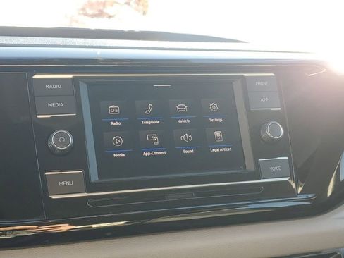 Used 2024 Volkswagen Taos S image 20