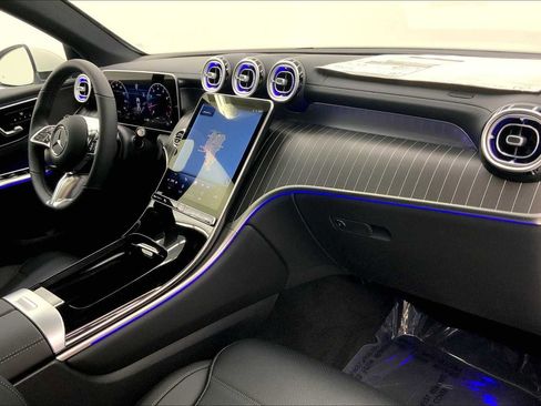 New 2026 Mercedes-Benz GLC 300 4MATIC image 12