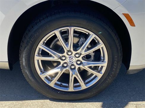 Used 2023 Buick Enclave Essence w/ Experience Buick Package image 27