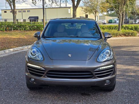 Used 2013 Porsche Cayenne Diesel AWD/4WD image 22