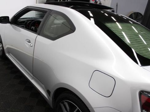 Used 2014 Scion tC image 7