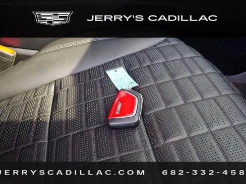 Used 2023 Cadillac Escalade V AWD/4WD image 32