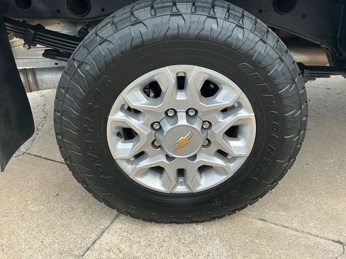 Used 2022 Chevrolet Silverado 2500 LT w/ Convenience Package AWD/4WD image 27