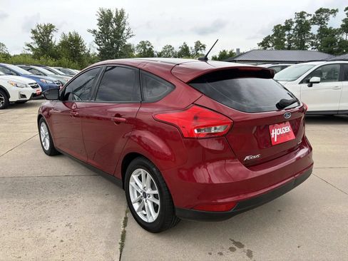 Used 2016 Ford Focus SE FWD image 6