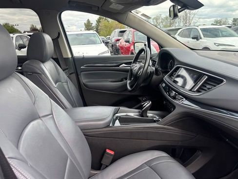 Used 2021 Buick Enclave Essence w/ Sound and Sites Package AWD/4WD image 14